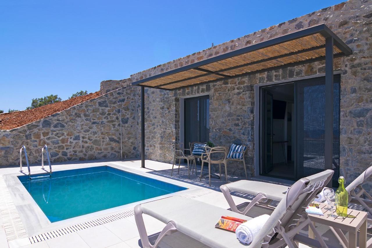 Varkotopi Villas 아요스 파블로스 외부 사진