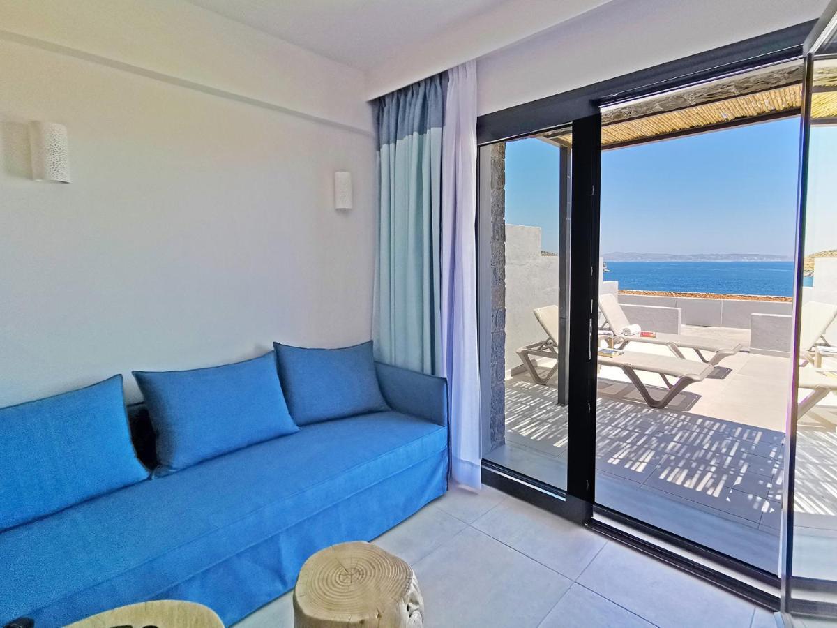 Varkotopi Villas 아요스 파블로스 외부 사진
