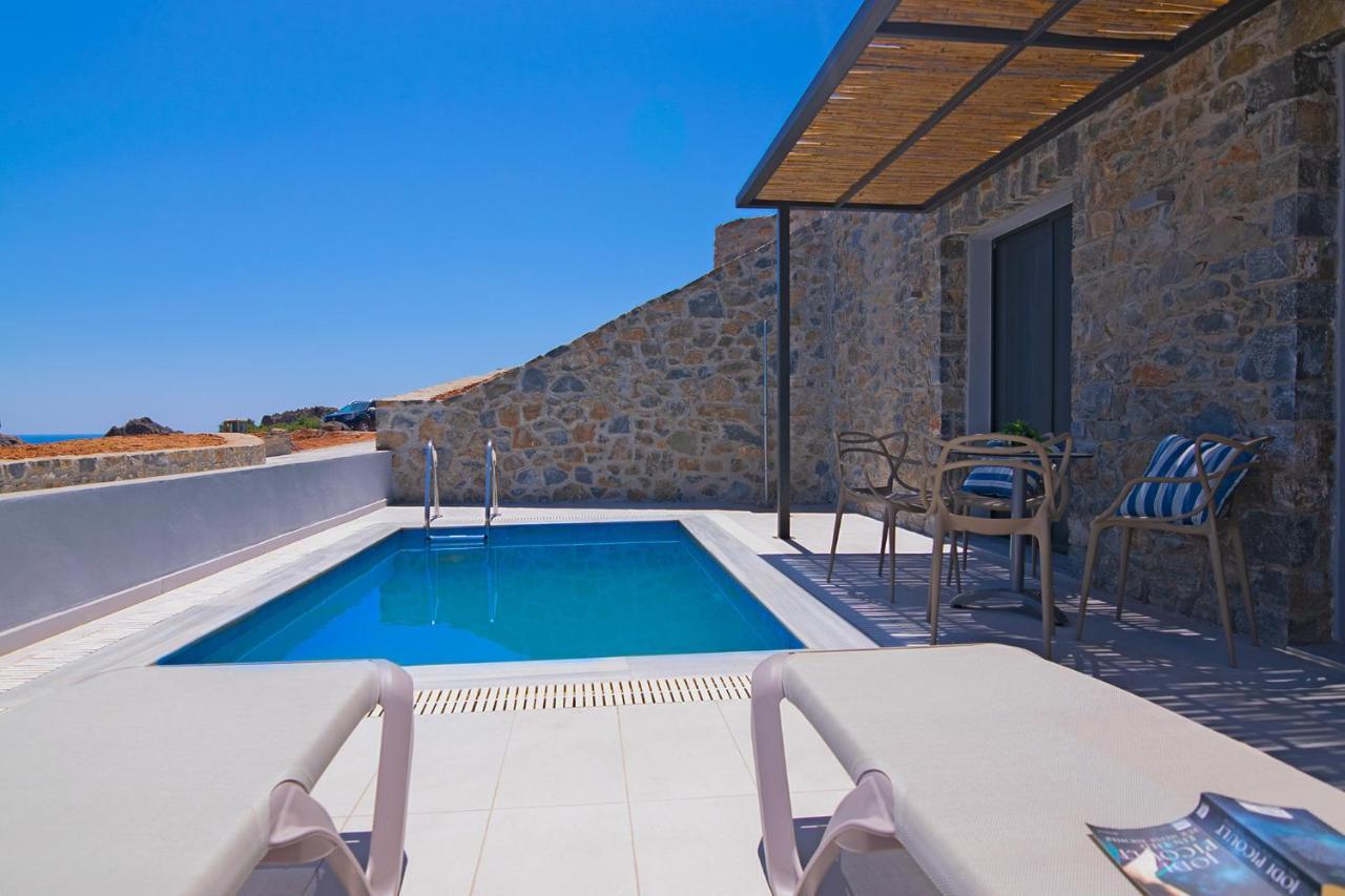 Varkotopi Villas 아요스 파블로스 외부 사진