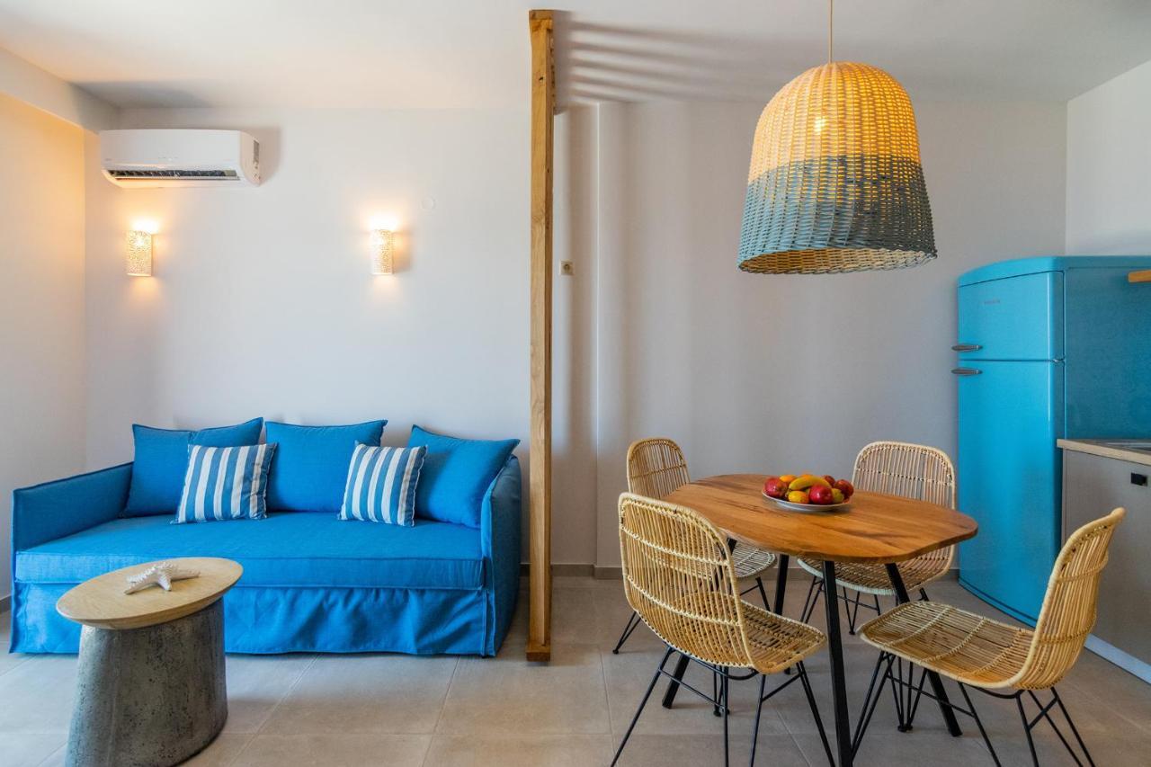 Varkotopi Villas 아요스 파블로스 외부 사진